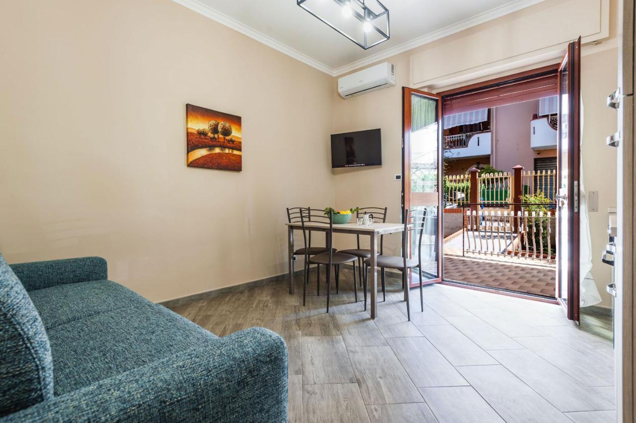 Lemon Tree Apartments By Wonderful Italy Giardini Naxos Exterior photo